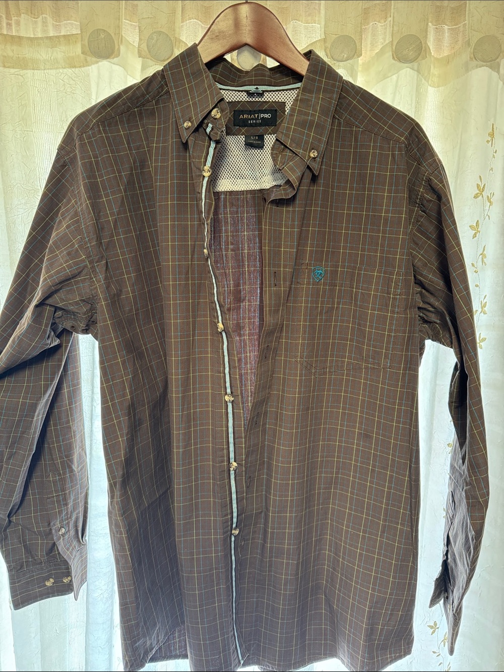 Ariat Brown Plaid Lightweight Button-Down Shirt Jacket
